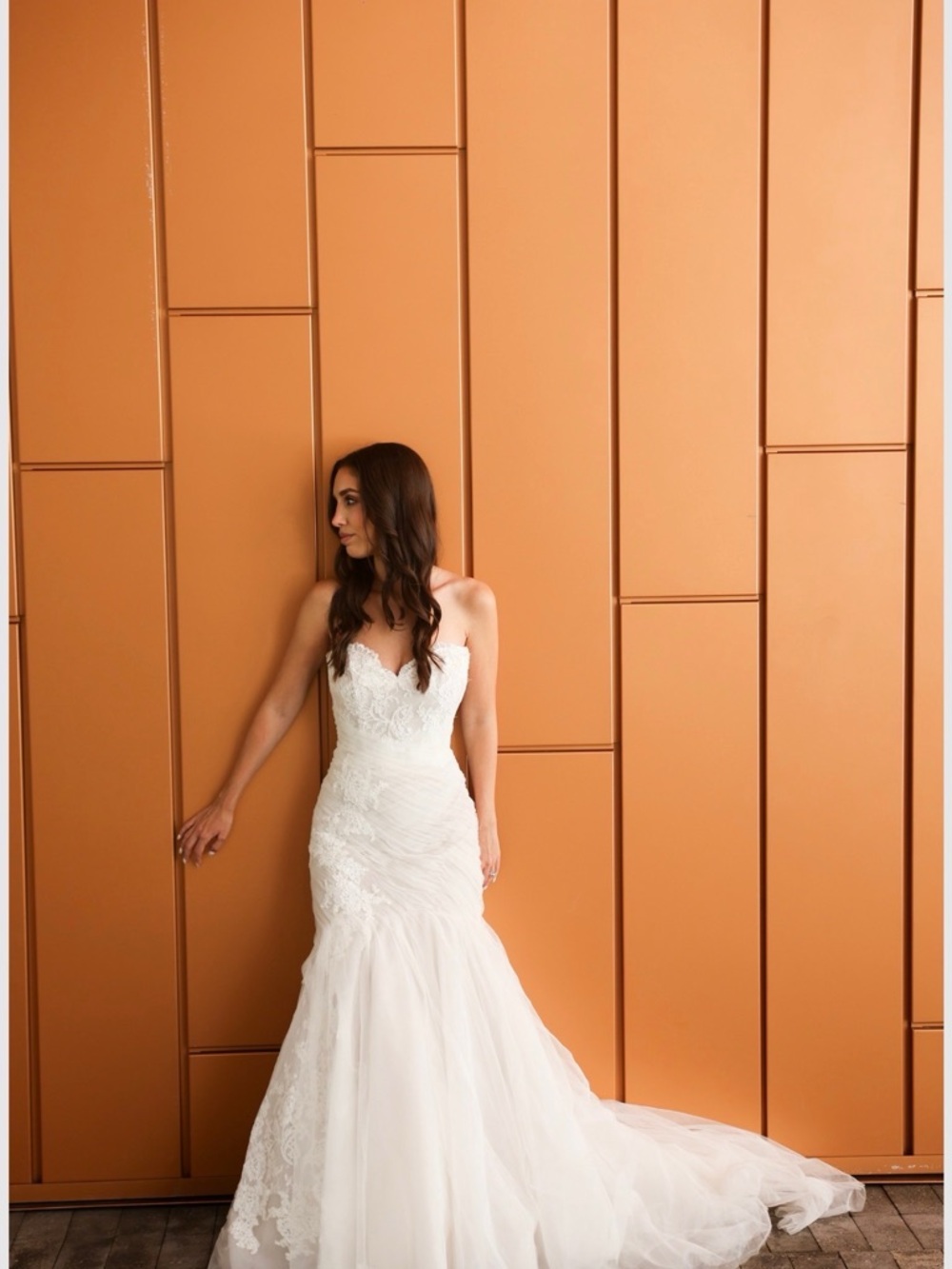 Strapless Lace Mermaid Wedding Dress in White